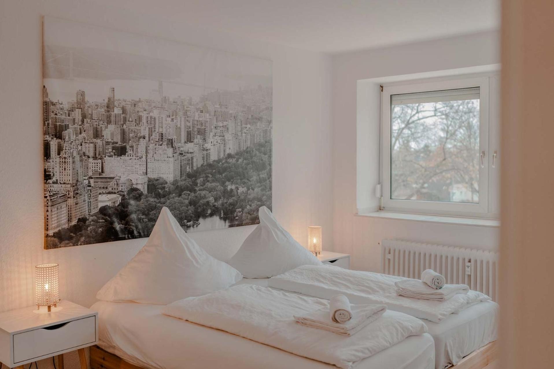 Apartment Mit Kueche, Arbeitsplatz Und Xxl Sofa 노이스 외부 사진
